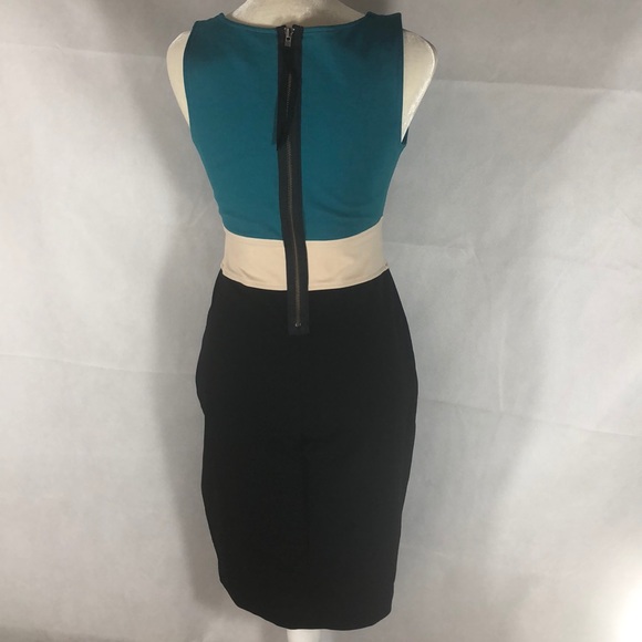 ๐ NWOT , Karen Kane , Midi Dress , Size SMALL, - Picture 3 of 7